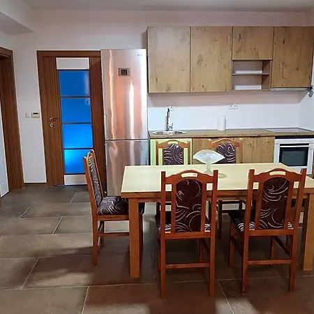 Sarajbosna מלון